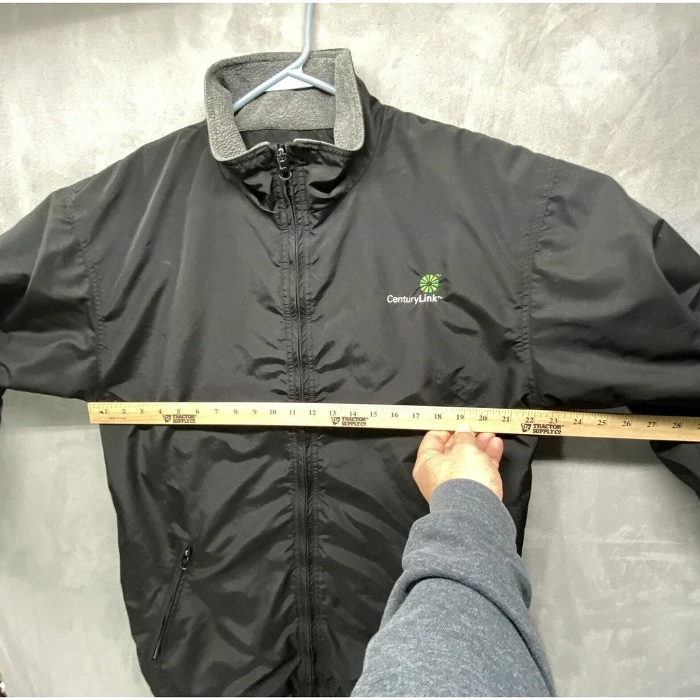 Cintas Centurylink Jacket‎ Black Fleece Lined 31 x 22 Logo Coat Zipper Pockets